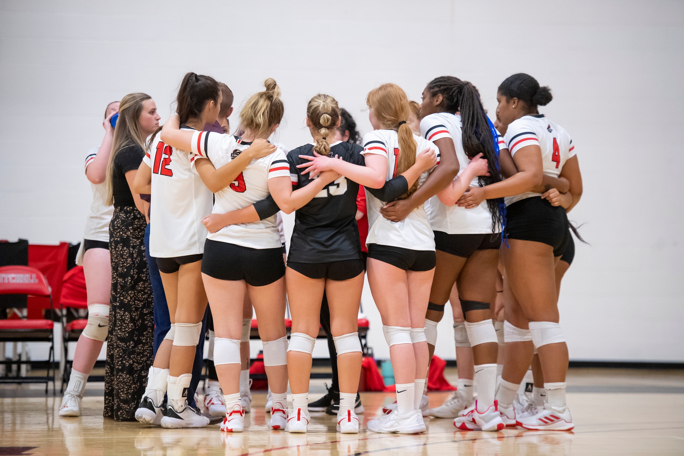 Volleyball Drops NECC Opener
